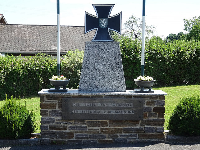 Unterrohr, Kriegerdenkmal Friedhof