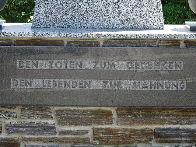 Unterrohr, Kriegerdenkmal Friedhof