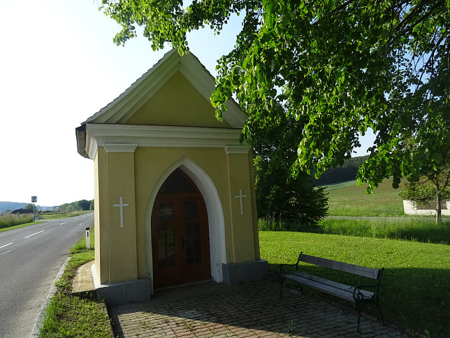 Gro- und Kleinbachselten, Dreifaltigkeitskapelle