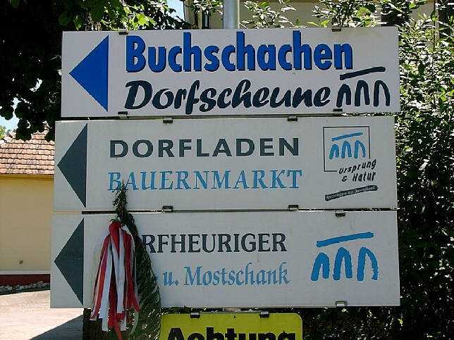 Buchschachen, Hinweistafel