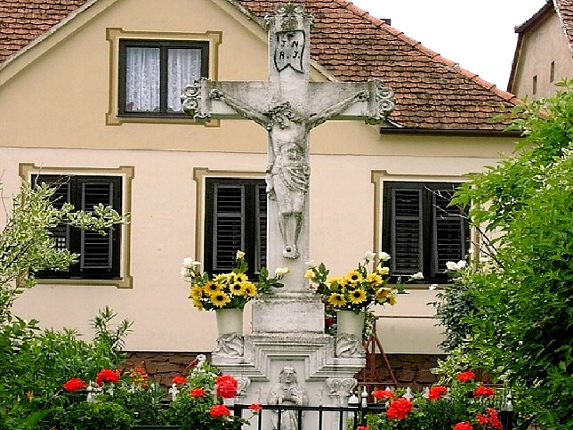 Drnbach, Kreuz