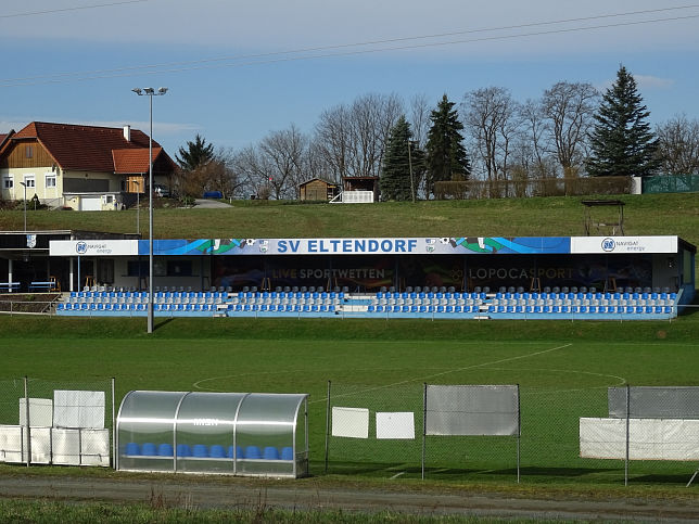 Eltendorf, Sportplatz