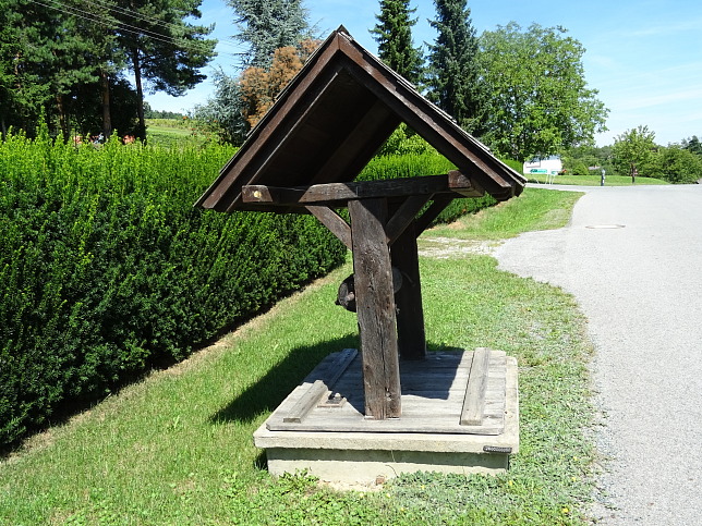 Gaas, Brunnen