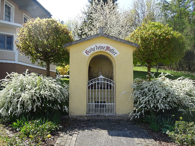 Gamischdorf, Siehe deine Mutter