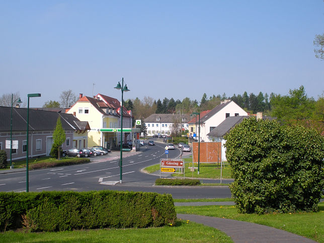 Heiligenkreuz, Kreuzung