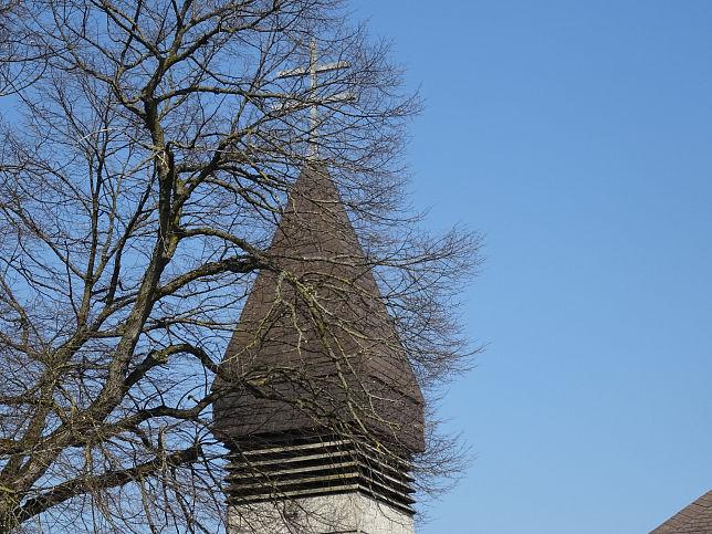 Hll, Kirche