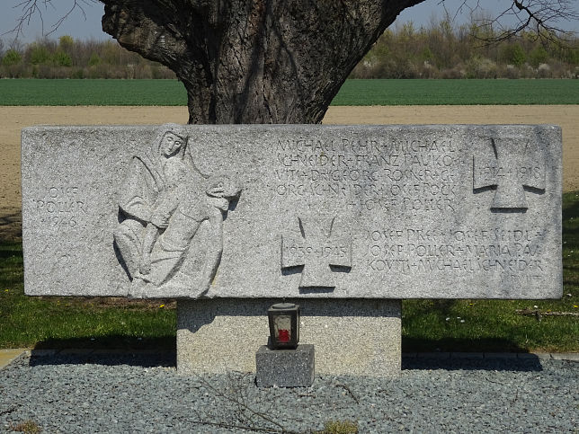 Hll, Kriegerdenkmal