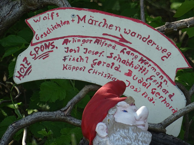 Inzenhof, Mrchenwanderweg