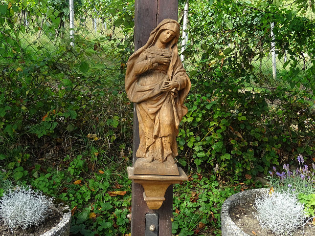 Jennersdorf, Kreuz