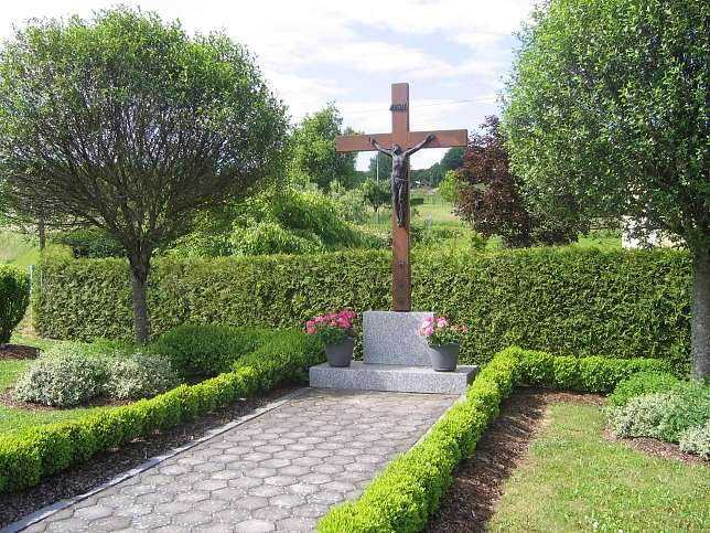Kleinmrbisch, Kreuz