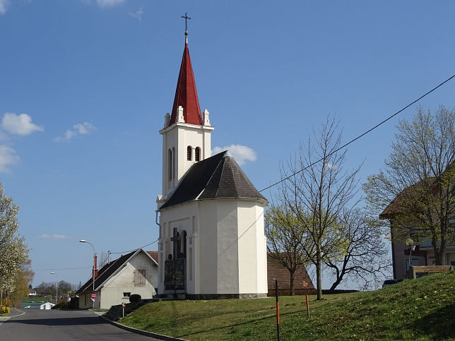 Krobotek, Ortskapelle