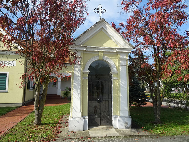 Moschendorf, Familienkapelle