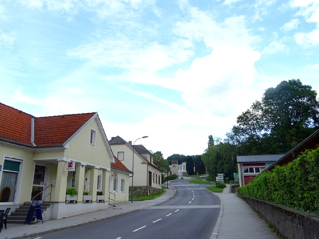 Obersch�tzen, Bahnhofstra�e