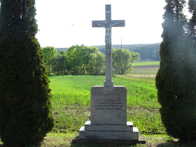 Rohrbach an der Teich, Kreuz