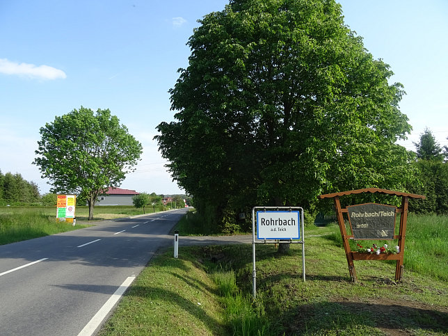 Rohrbach an der Teich, Ortstafel