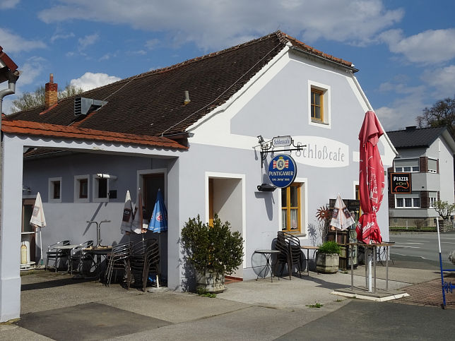 Rotenturm, Schlosscaf�