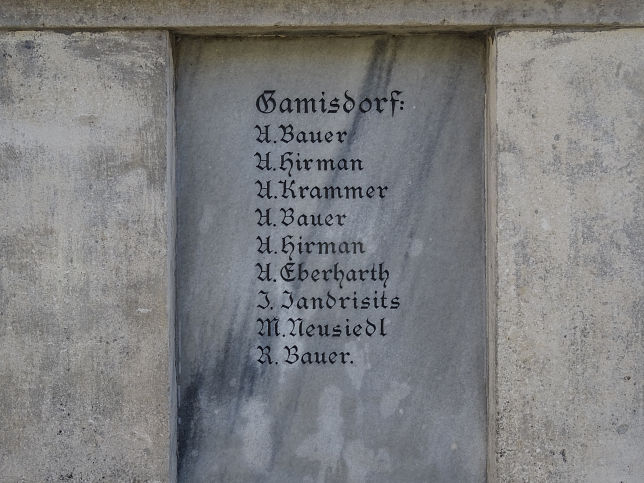 St. Michael, Kriegerdenkmal