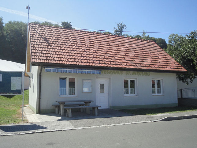 St. Nikolaus, Mehrzweckhaus