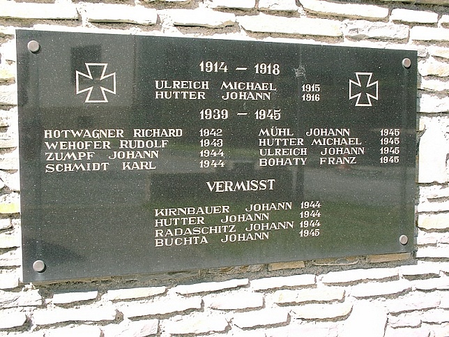 Tauchen, Kriegerdenkmal