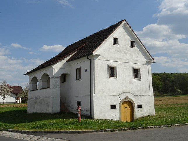 Welten, Wirtschaftsgebude