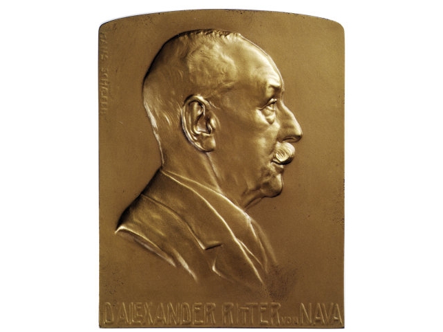 Alexander Nava