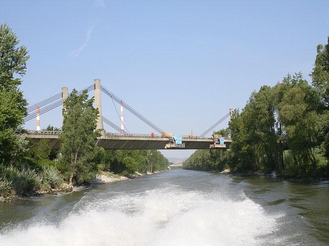 Schrgseilbrcke der Ostautobahn