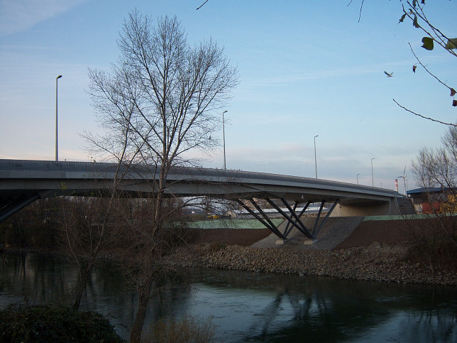 Seitenhafenbrcke