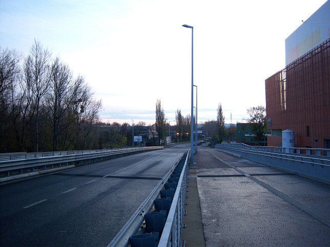 Seitenhafenbrcke