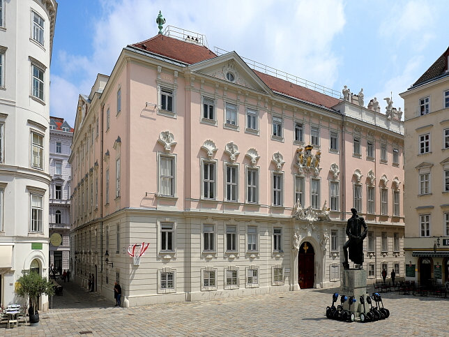 Judenplatz, ehemalige Bhmische Hofkanzlei, Lessing-Denkmal