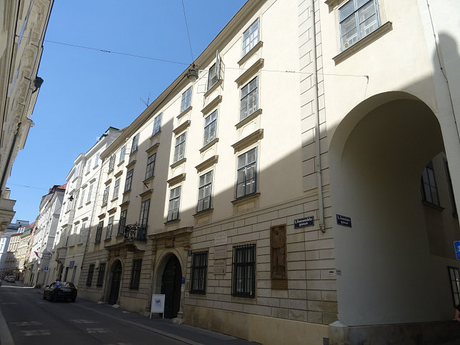 Domus Universitatis (Sonnenfelsgasse)