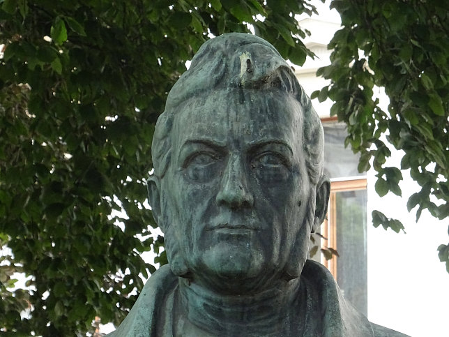 Franz-Xaver-Gabelsberger-Denkmal