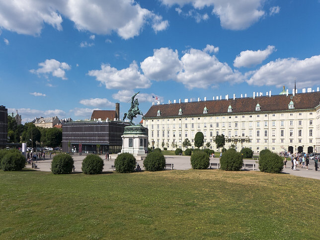 Heldenplatz