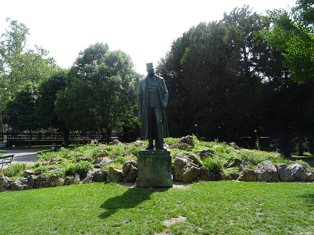 Kaiser Franz Joseph I. Denkmal im Burggarten