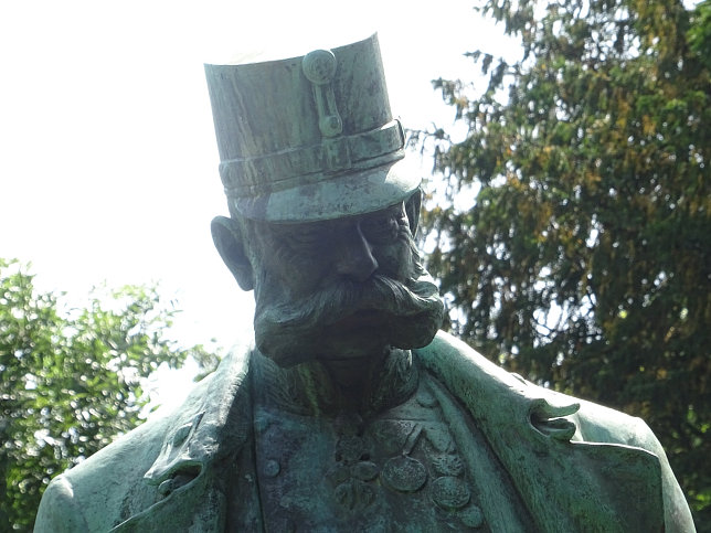 Kaiser Franz Joseph I. Denkmal im Burggarten