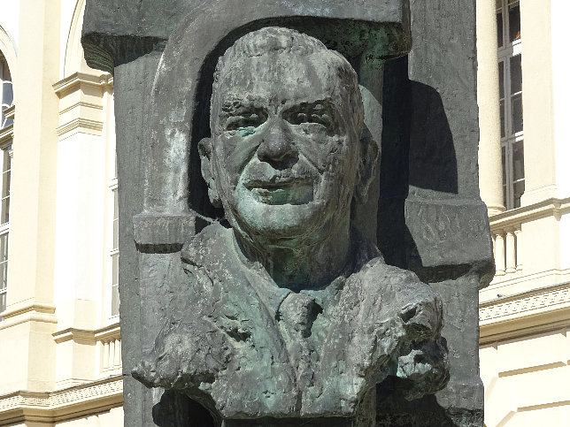Leopold Figl-Denkmal