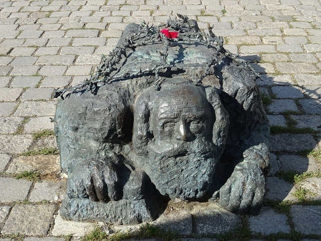 Mahnmal gegen Krieg und Faschismus