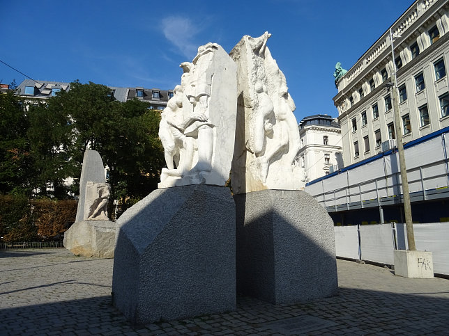 Mahnmal gegen Krieg und Faschismus