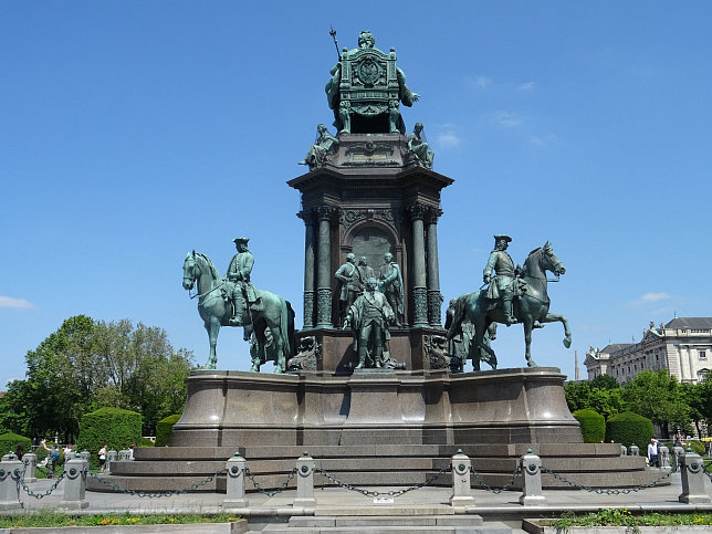 Maria-Theresien-Denkmal