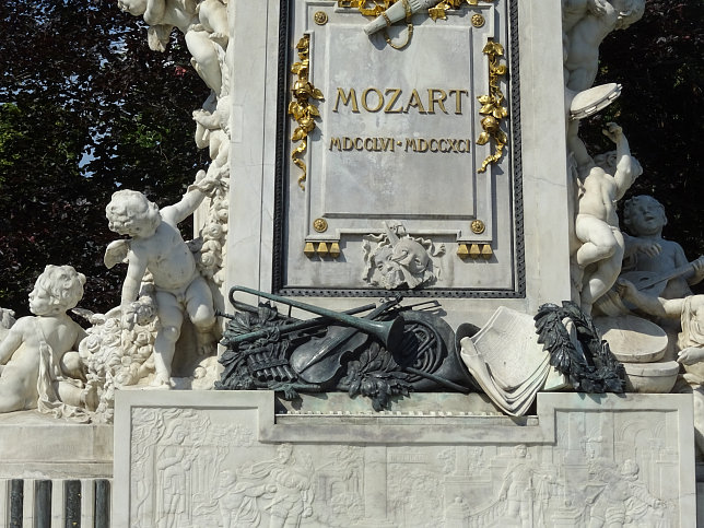 Mozart im Burggarten