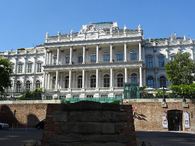 Palais Coburg