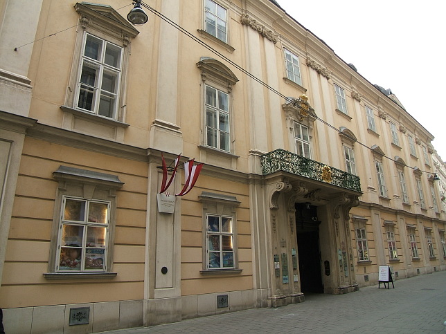 Palais Esterhazy (Wallnerstrae)