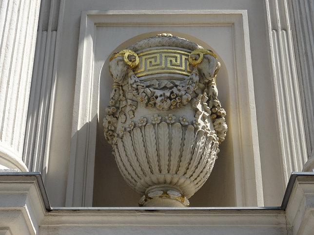 Palais Schey von Koromla