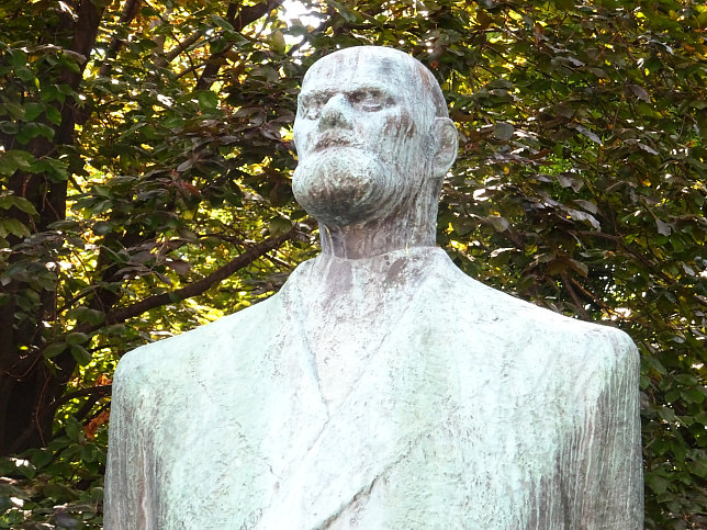 Theodor-Krner-Denkmal