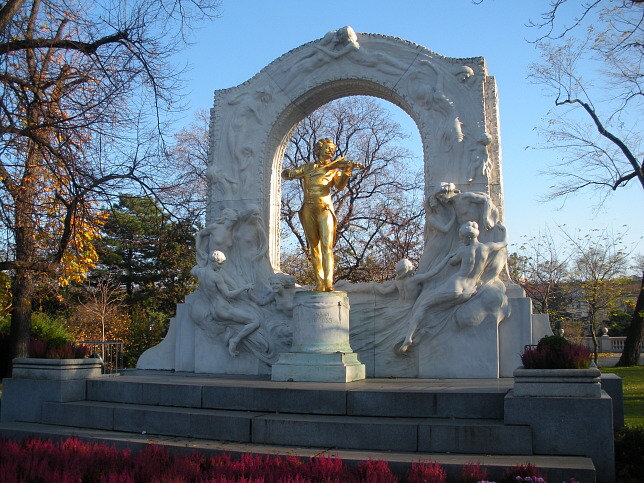 Johann Strau Denkmal im Stadtpark