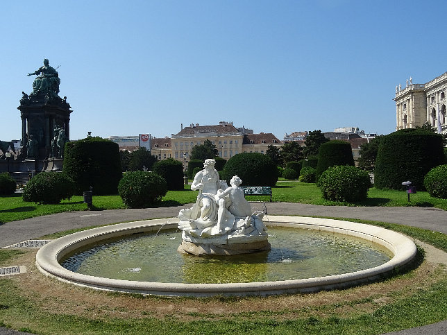 Tritonen- und Najadenbrunnen