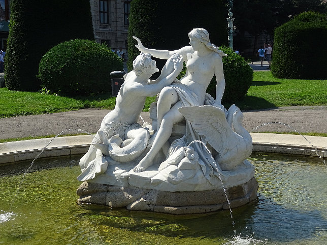 Tritonen- und Najadenbrunnen
