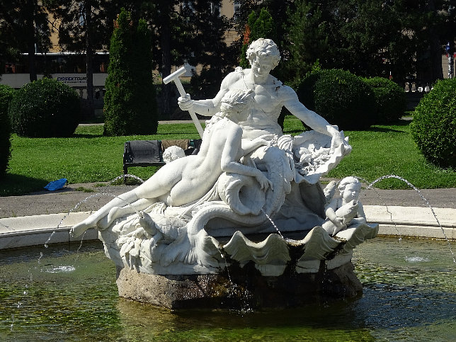 Tritonen- und Najadenbrunnen