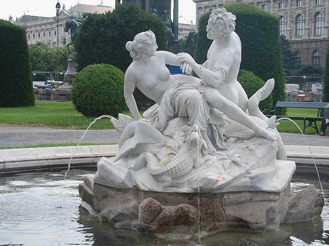 Tritonen- und Najadenbrunnen