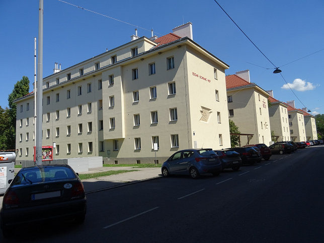 Edgar-Schranz-Hof