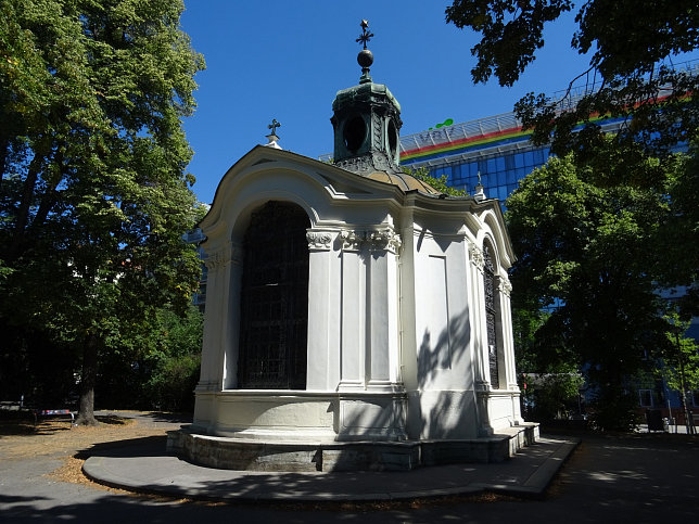 Johannes-Nepomuk-Kapelle (Obere Donaustraße)